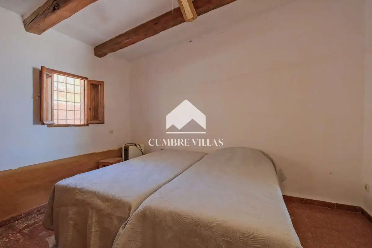 Habitación de Finca rústica en venta en Almuñécar con Jardín privado, Terraza y Trastero