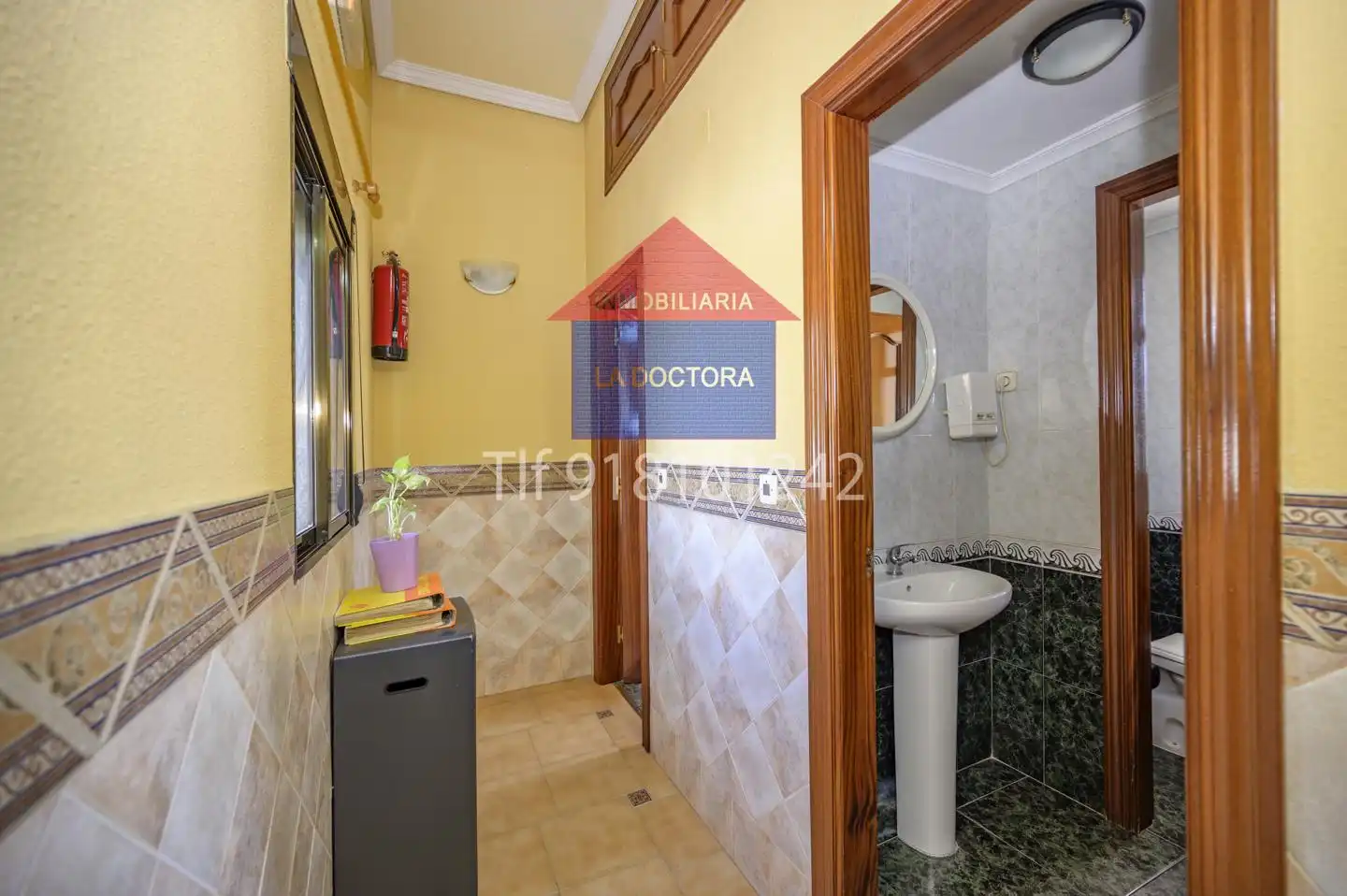 Baño de Casa o chalet en venta en Escalona con Calefacción, Terraza y Piscina