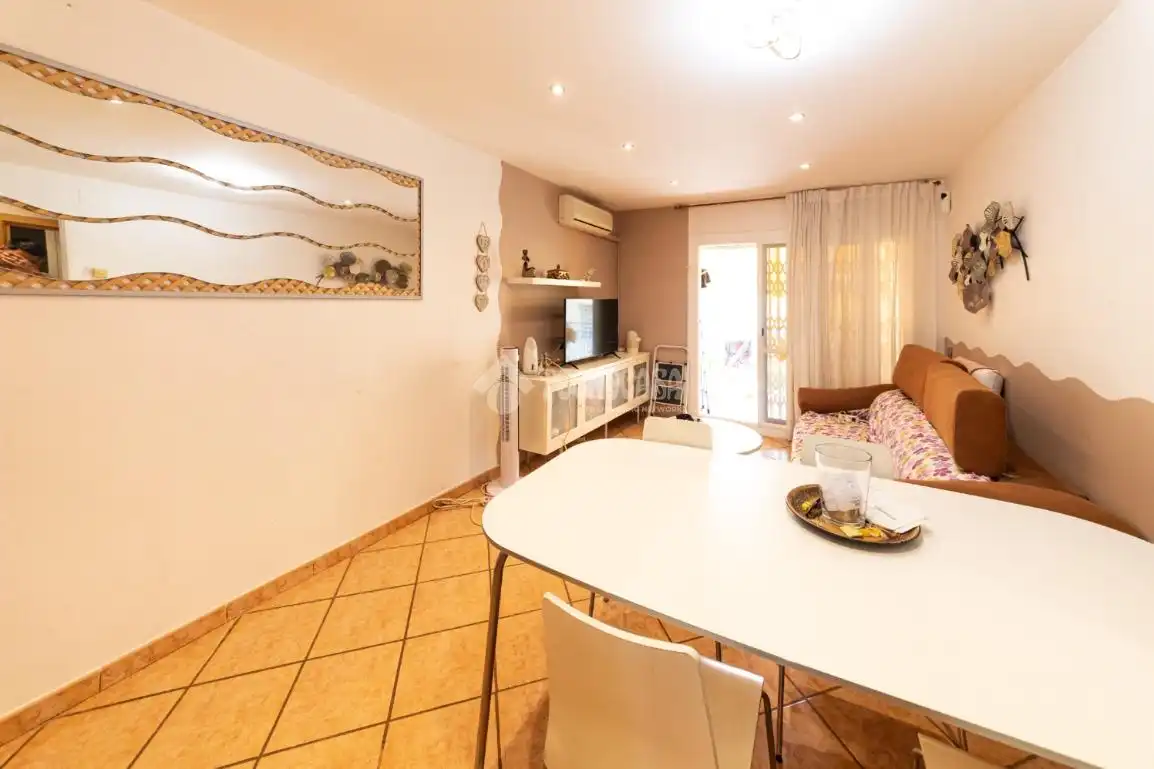 Living room of Flat for sale in Calafell  with Heating and Balcony
