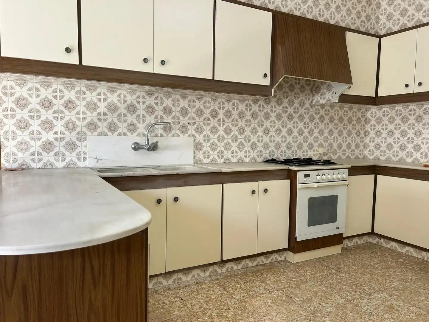 Cocina de Piso en venta en La Ràpita con Terraza y Balcón