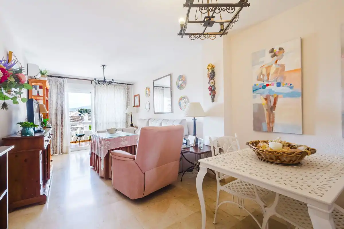 Flat with terrace for sale in Calle Pedro de Villandrado, imagen 3