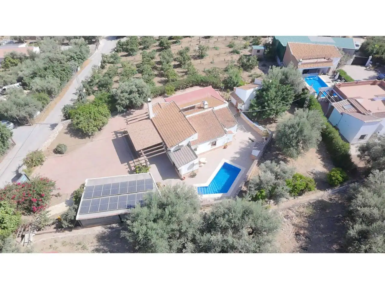 Vista exterior de Casa o xalet en venda en Periana amb Terrassa i Piscina