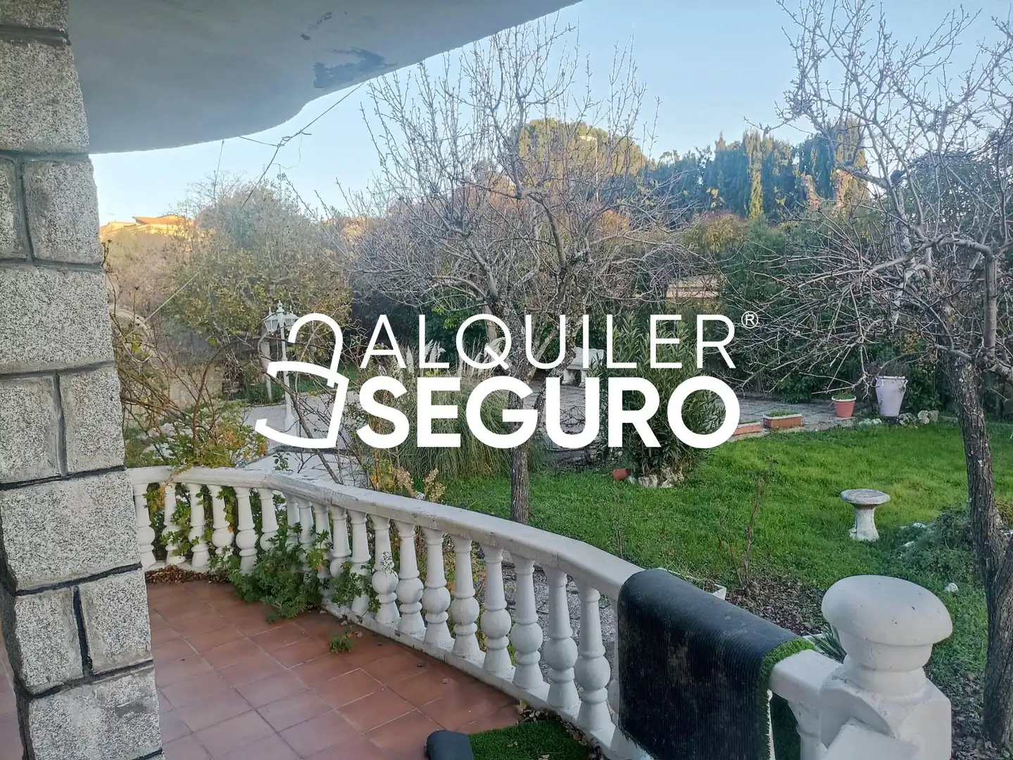 Exterior view of Houses for rent in Cadalso de los Vidrios  with Heating, Terrace and Furnished