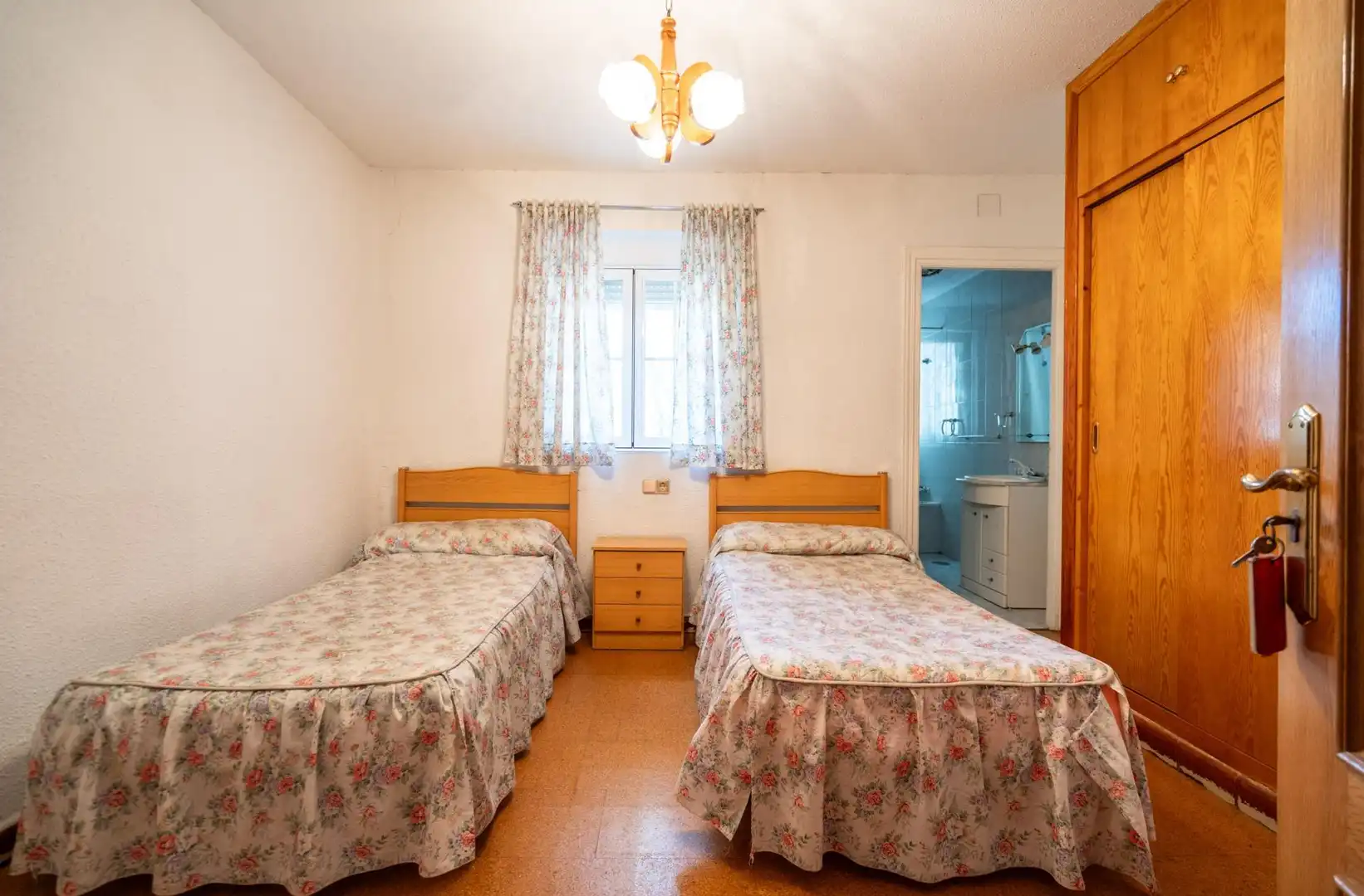 Habitación de Edificio en venta en Guadarrama