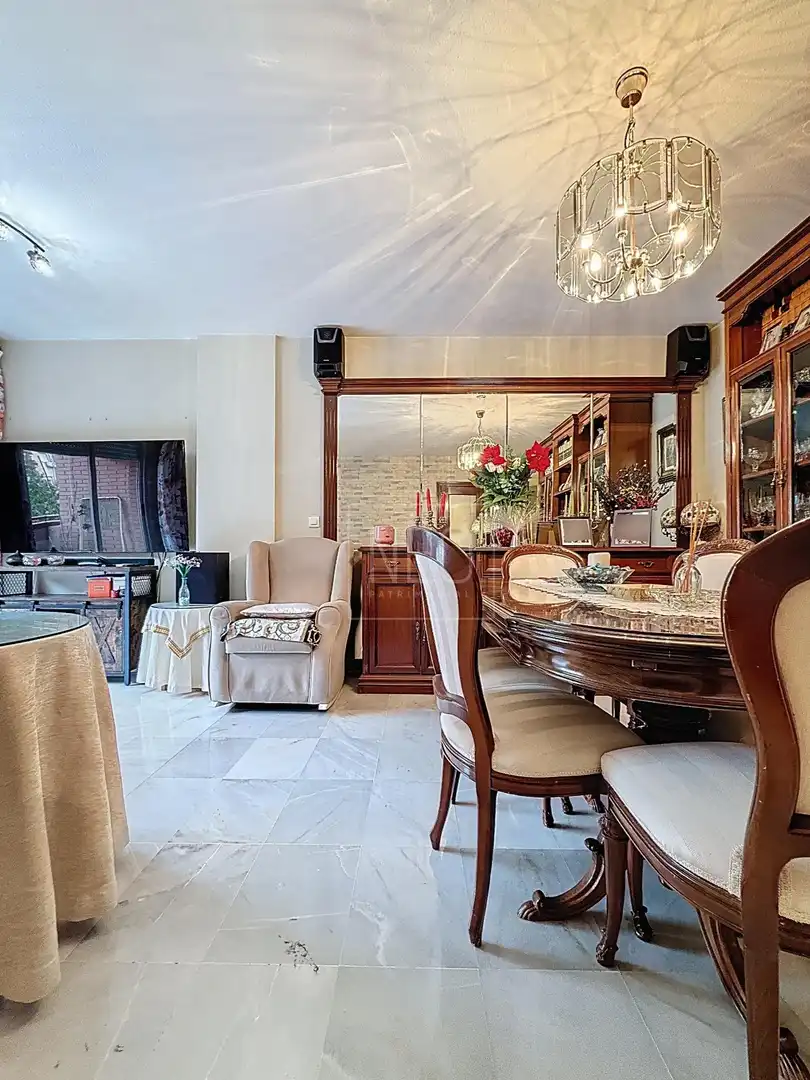 Dining room of Flat for sale in Granada  with Private garden, Storage room and Balcony