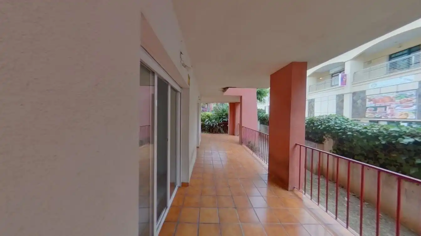Apartament amb piscina en venda a Torrequebrada, imagen 2