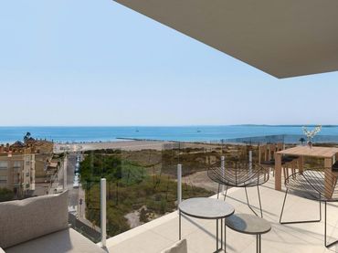 Ático con piscina en venta en Santa Pola ciudad