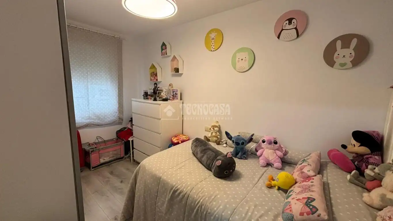 Habitación de Piso en venta en Mengíbar con Aire acondicionado y Parquet