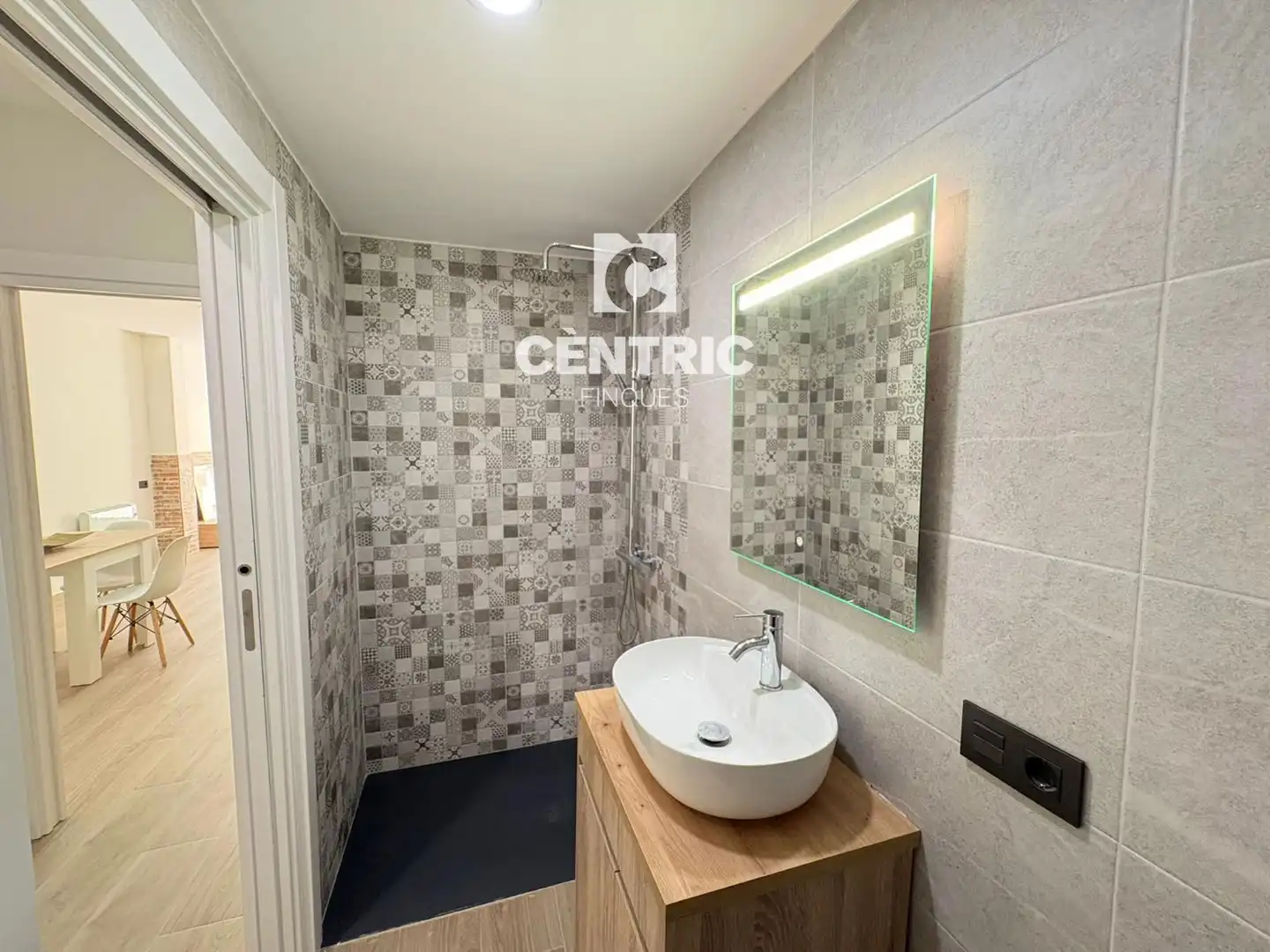Bathroom of Flat for sale in Terrassa  with Terrace