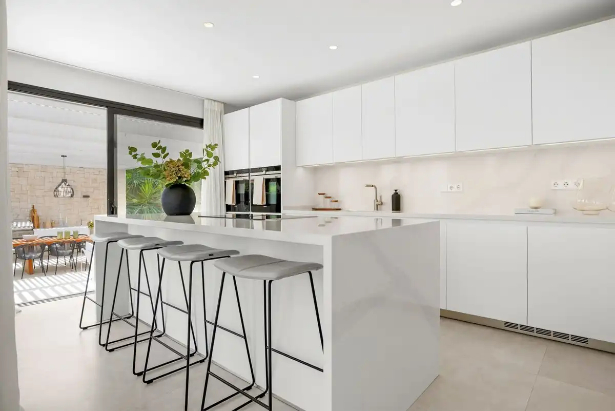Kitchen of Houses for sale in Nueva Andalucía