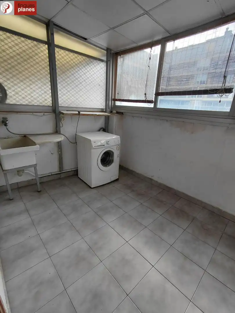 Piso en venta en La Seu d'Urgell con Calefacción, Terraza y Trastero