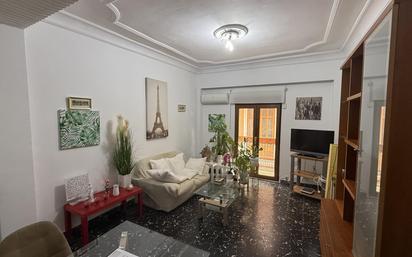 Living room of Flat for sale in  Valencia Capital  with Air Conditioner, Heating and Balcony