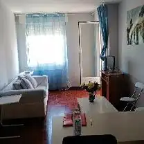 Sala d'estar de Pis per a compartir en Terradillos amb Calefacció, Parquet i Terrassa