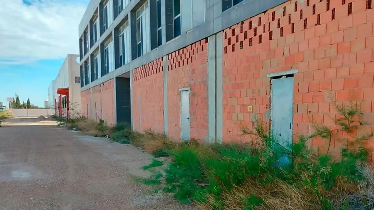 Exterior view of Buildings for sale in Alhama de Murcia
