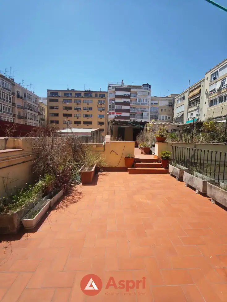 Terraza de Piso de alquiler en Barcelona con Aire acondicionado, Jardín privado y Terraza