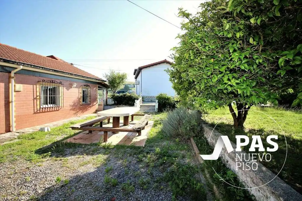 Garden of Houses for sale in Miengo  with Heating, Private garden and Storage room
