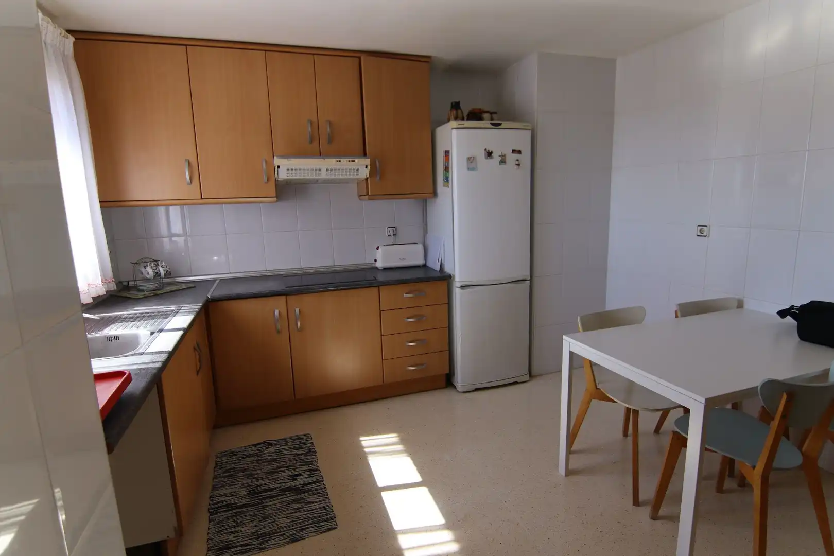 Cocina de Piso en venta en Benidorm con Aire acondicionado, Terraza y Amueblado