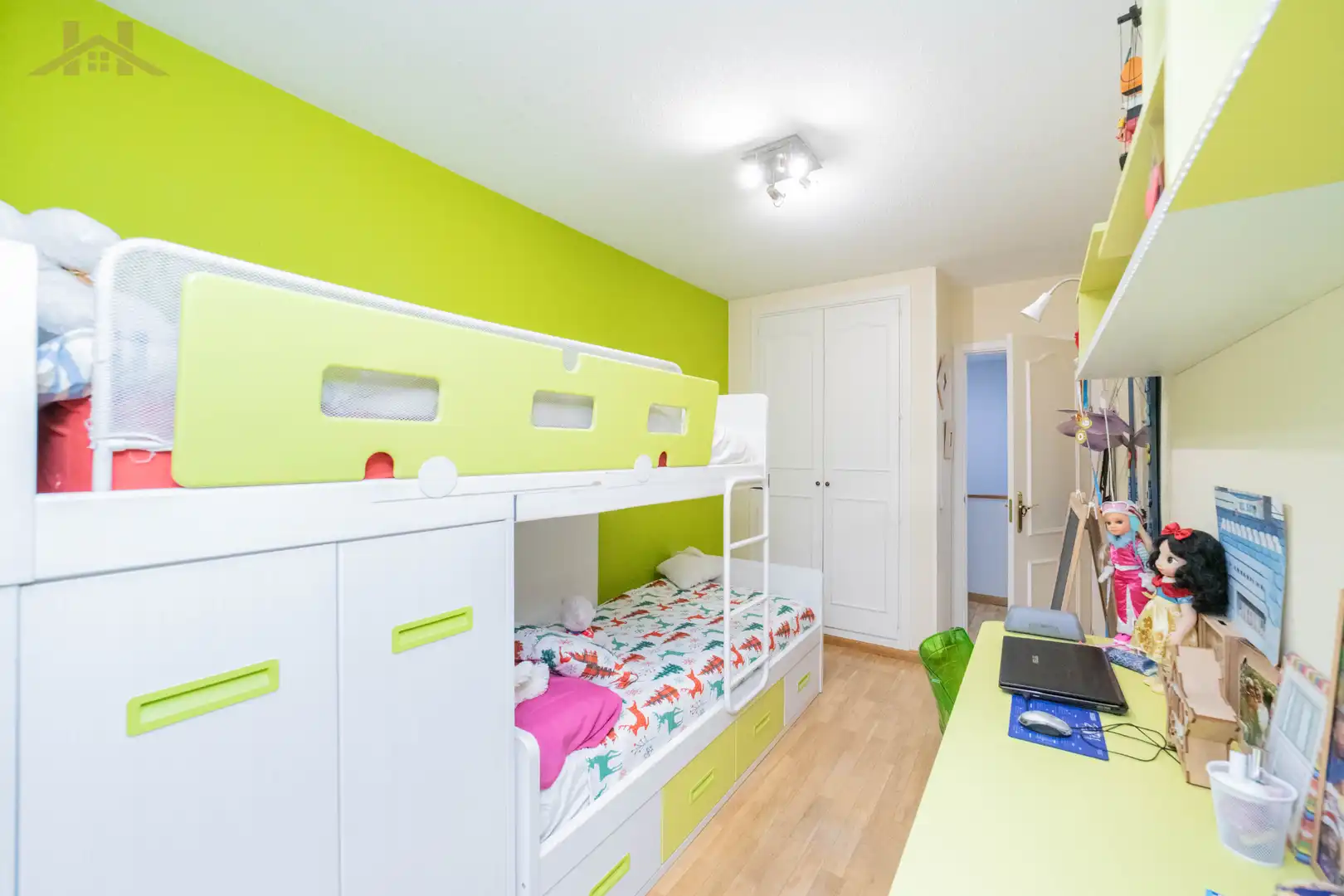 Bedroom of Flat for sale in Móstoles  with Air Conditioner, Heating and Terrace