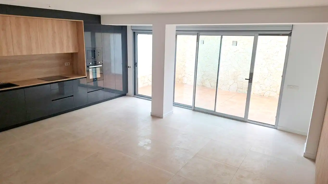 Piso en venta en Paiporta con Aire acondicionado, Terraza y Horno