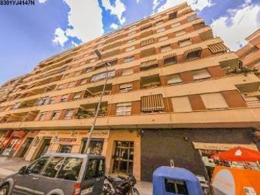 Piso con ascensor en venta en Centro Ciudad