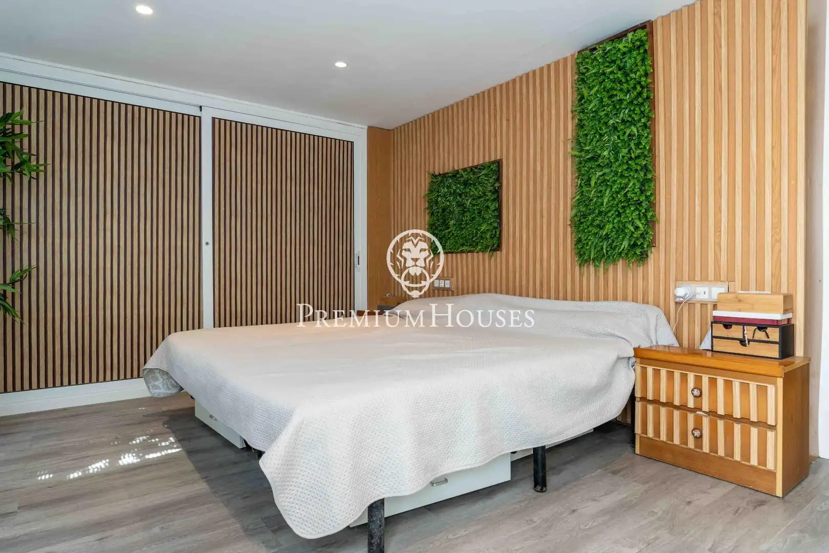Habitación de Planta baja en venta en Sitges con Calefacción, Jardín privado y Terraza