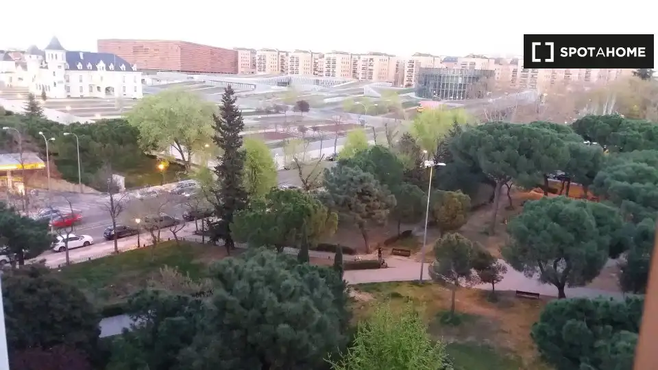 Habitación en Valderas - Los Castillos