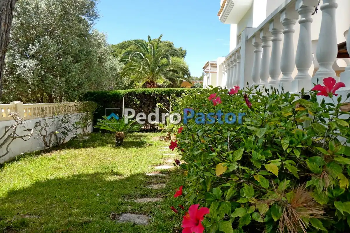 Jardín de Casa o chalet en venta en Dénia con Aire acondicionado, Calefacción y Jardín privado