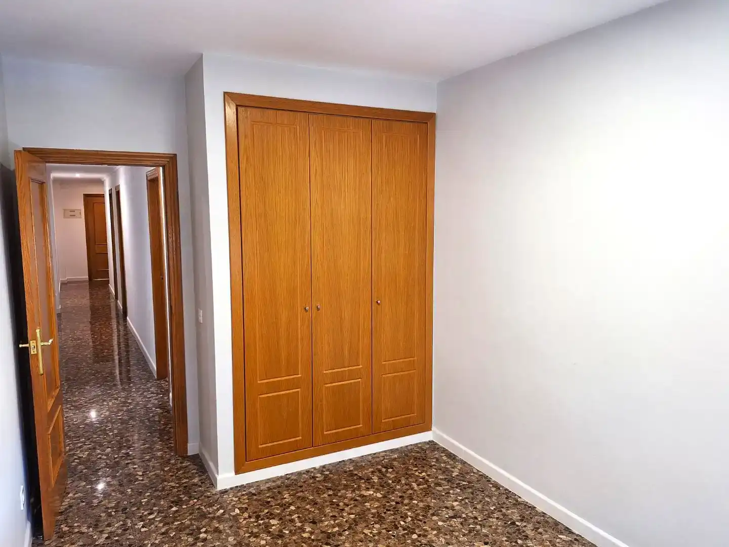 Schlafzimmer von Wohnung zum Verkauf in Cheste mit Klimaanlage
