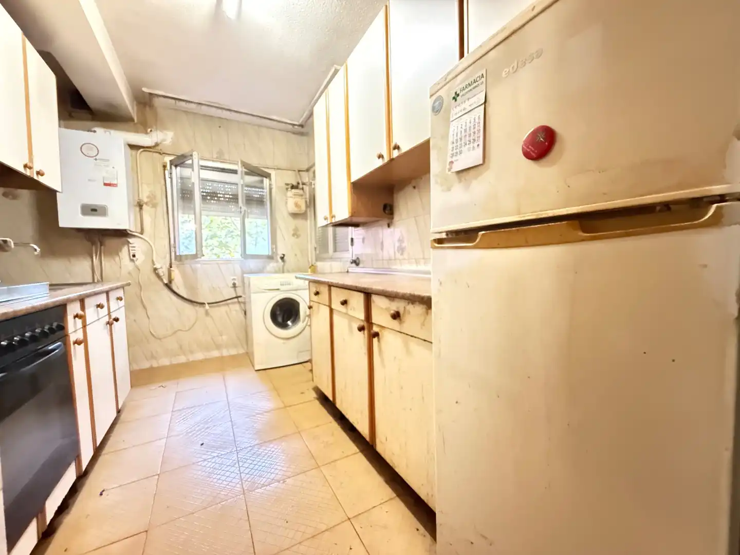 Kitchen of Flat for sale in  Madrid Capital  with Air Conditioner and Terrace