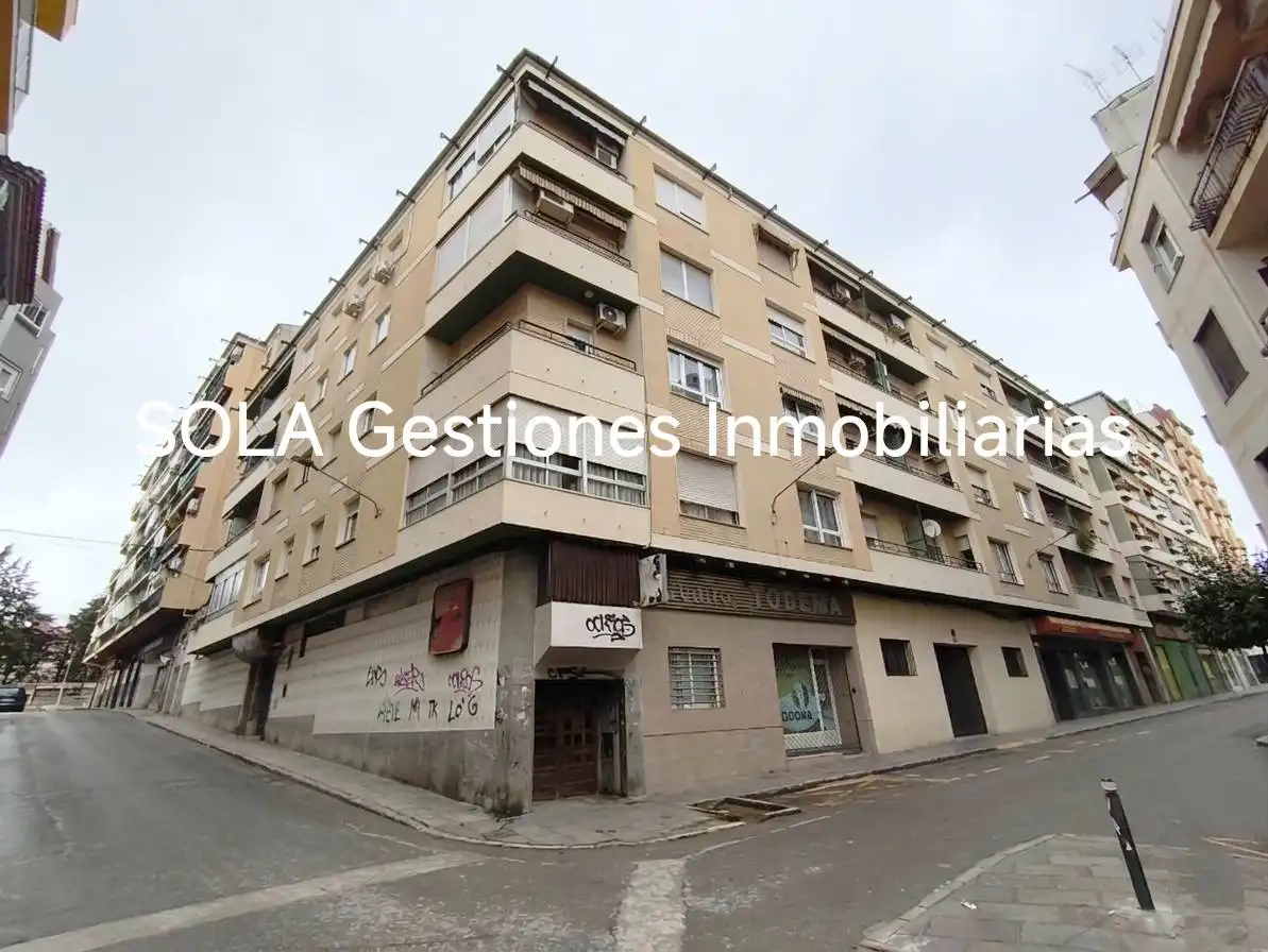 Appartamento con terrazza in vendita a Calle Manuel Barraca