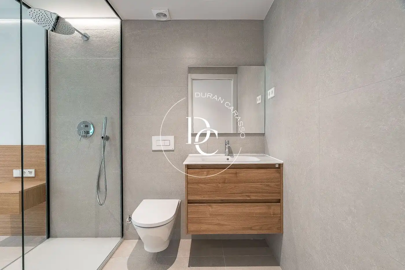 Baño de Casa o chalet en venta en Barcelona con Aire acondicionado, Calefacción y Terraza