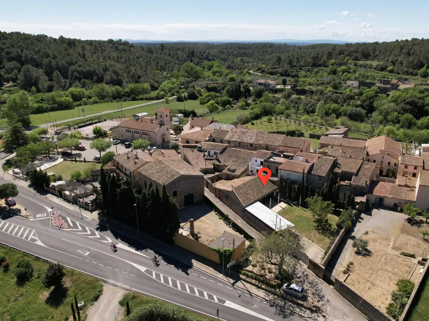 Vista exterior de Casa adosada en venda en Terrades amb Calefacció, Jardí privat i Terrassa