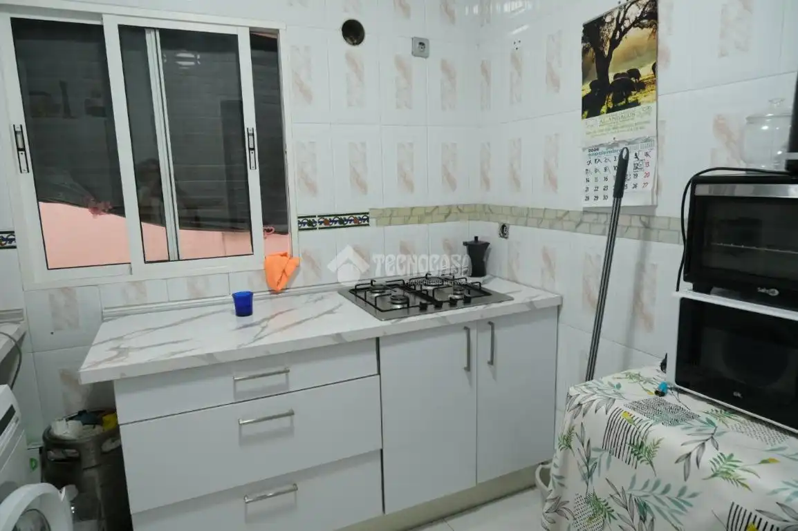 Cuina de Pis en venda en Sevilla amb Balcó
