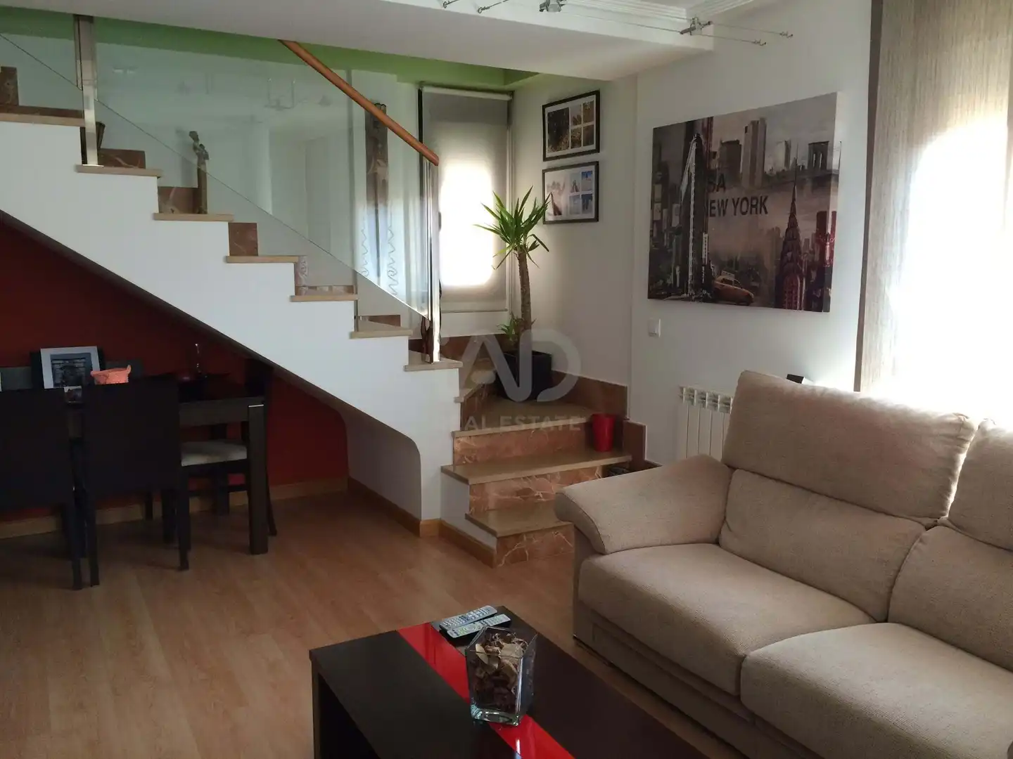 Sala de estar de Dúplex en venta en Villaquilambre con Calefacción