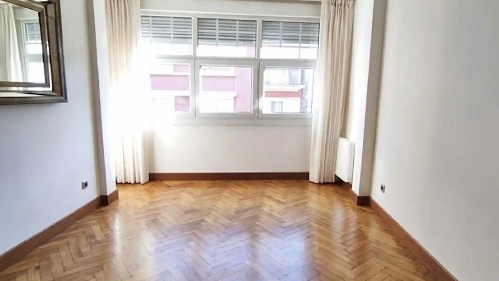 Habitación de Piso en venta en A Coruña Capital  con Calefacción y Trastero