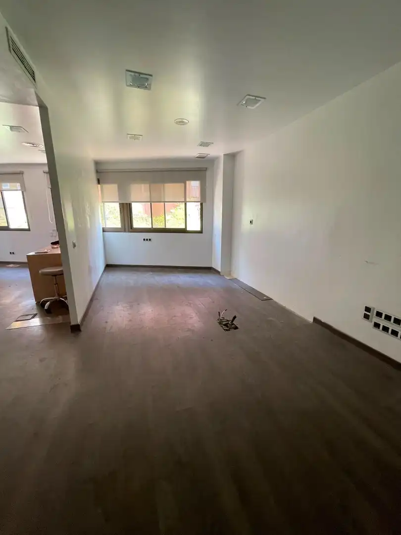 Büro zur Miete in Sant Boi de Llobregat mit Klimaanlage und Heizung