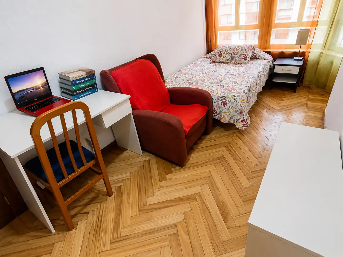 Bedroom of Flat for rent in Santander  with Furnished and Oven