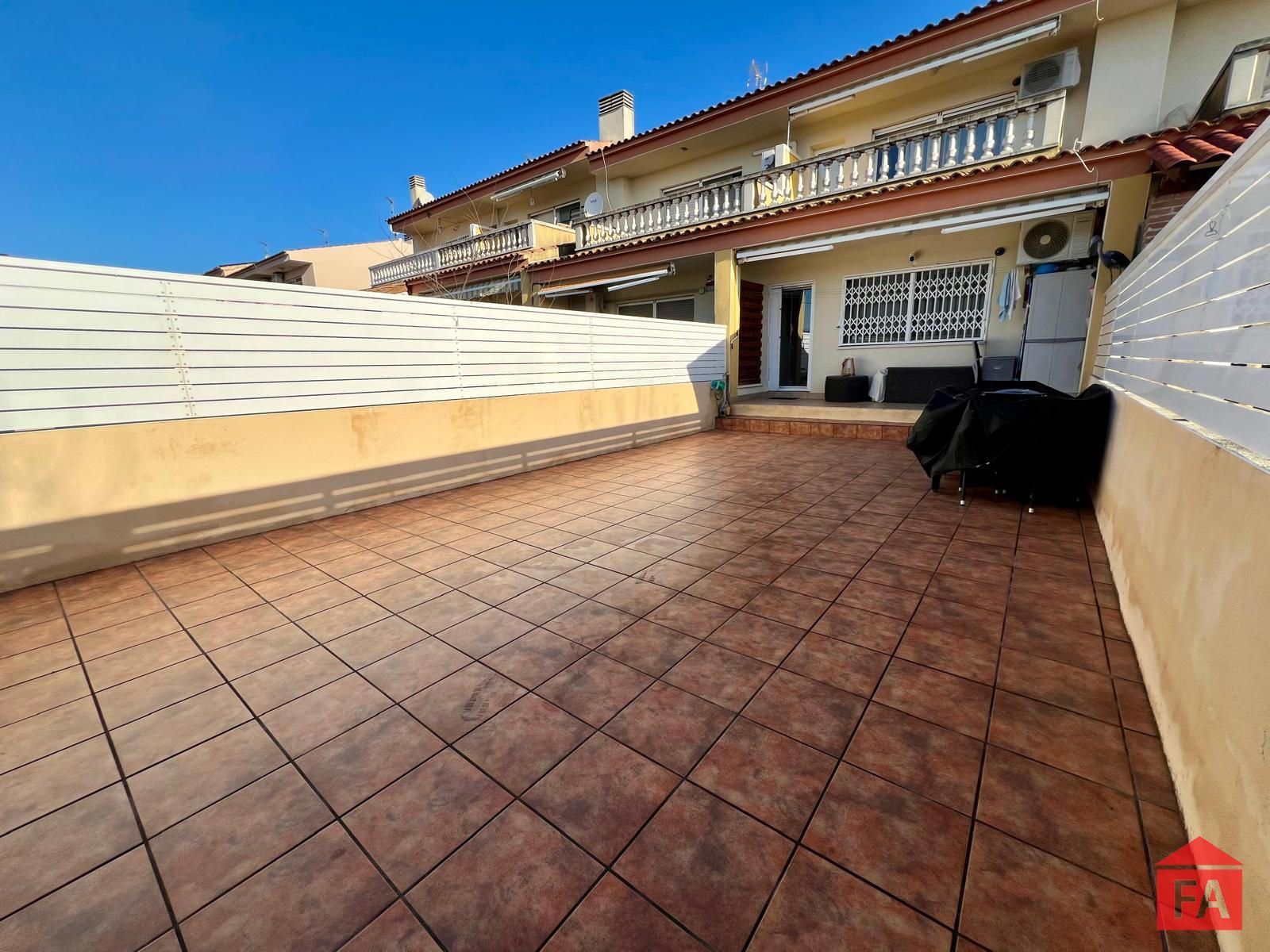 Terraza de Casa adosada en venta en Banyeres del Penedès con Aire acondicionado, Calefacción y Terraza