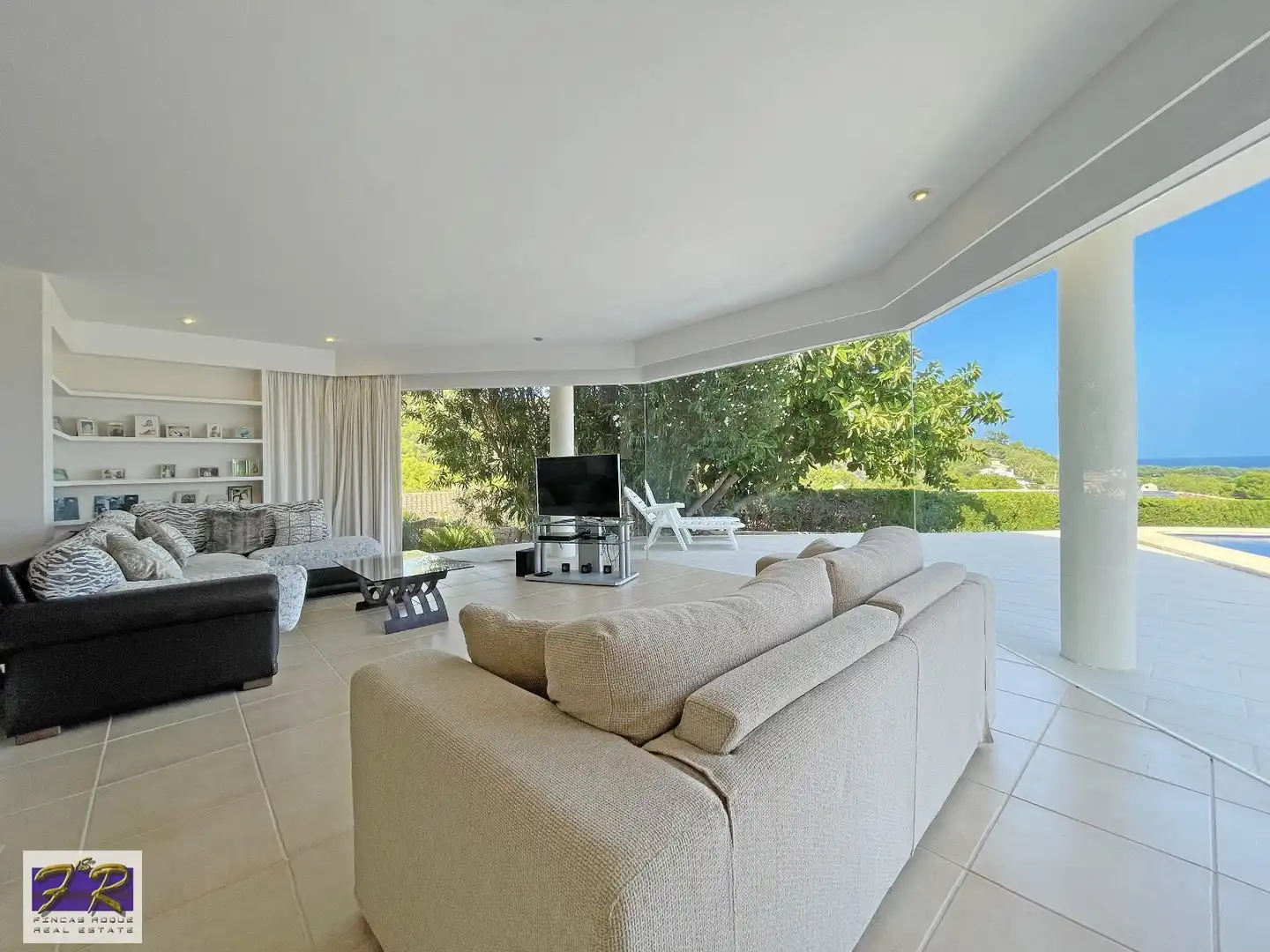 Living room of Houses for sale in Alcúdia  with Air Conditioner, Heating and Terrace