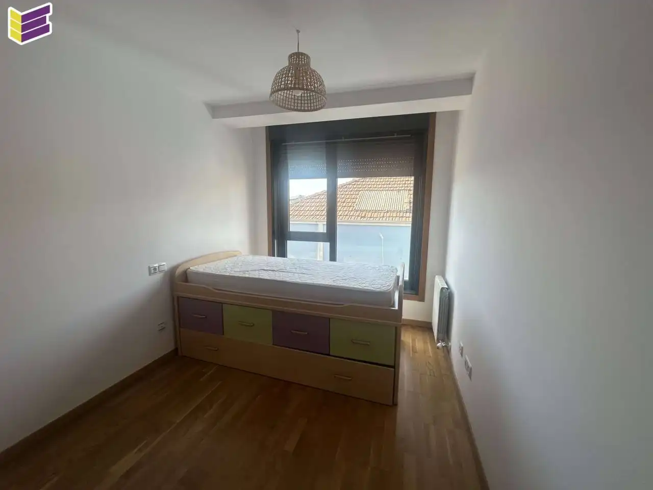 Schlafzimmer von Wohnung zur Miete in O Porriño   mit Heizung, Abstellraum und Möbliert