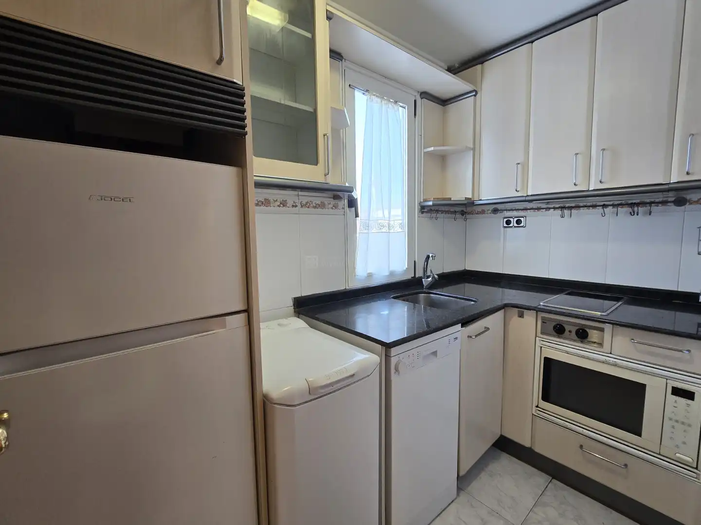 Kitchen of Flat for sale in  Logroño  with Heating and Furnished
