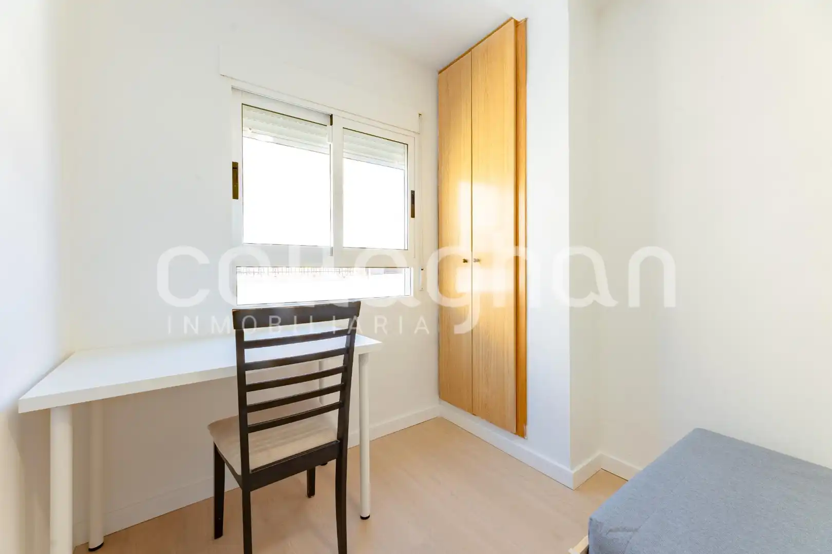 Bedroom of Flat for rent in Valencia  with Furnished