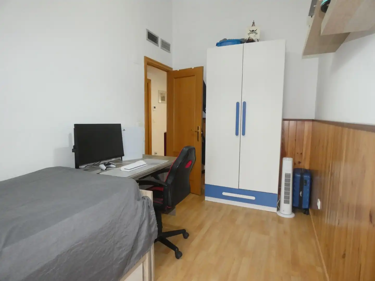 Habitación de Casa adosada en venta en La Joyosa con Aire acondicionado, Jardín privado y Terraza
