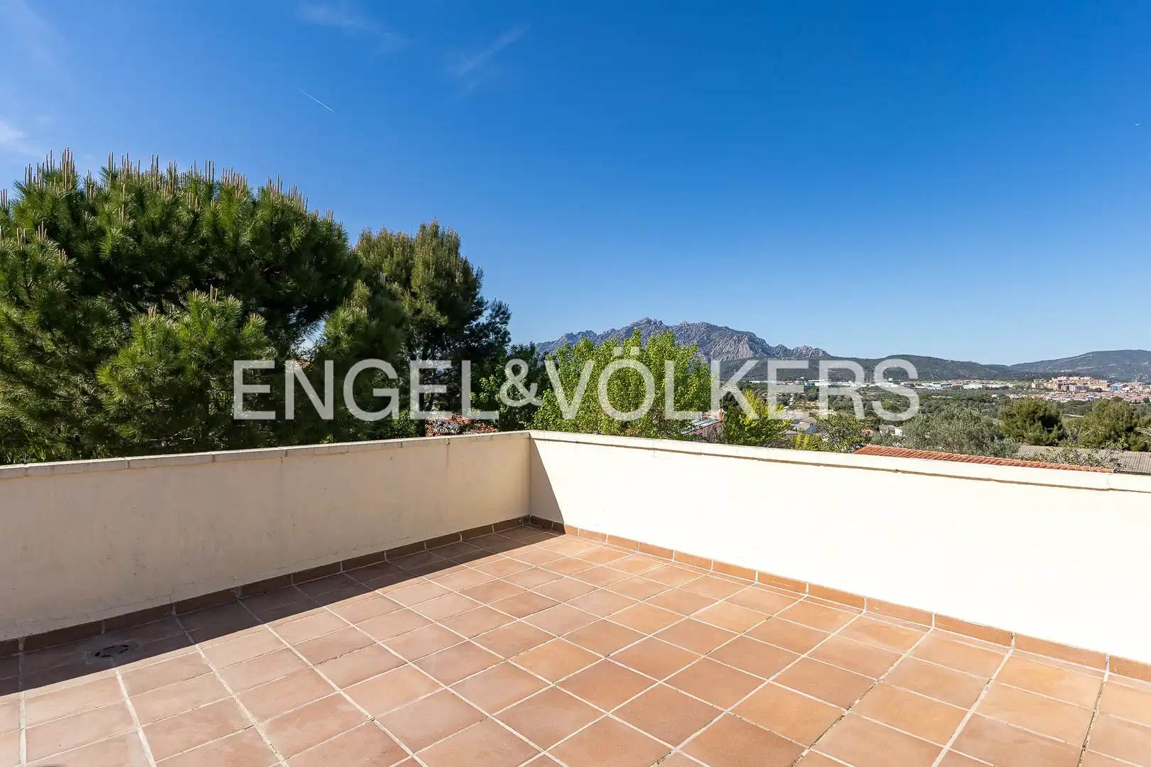 Terraza de Casa o chalet en venta en Esparreguera con Aire acondicionado, Calefacción y Jardín privado
