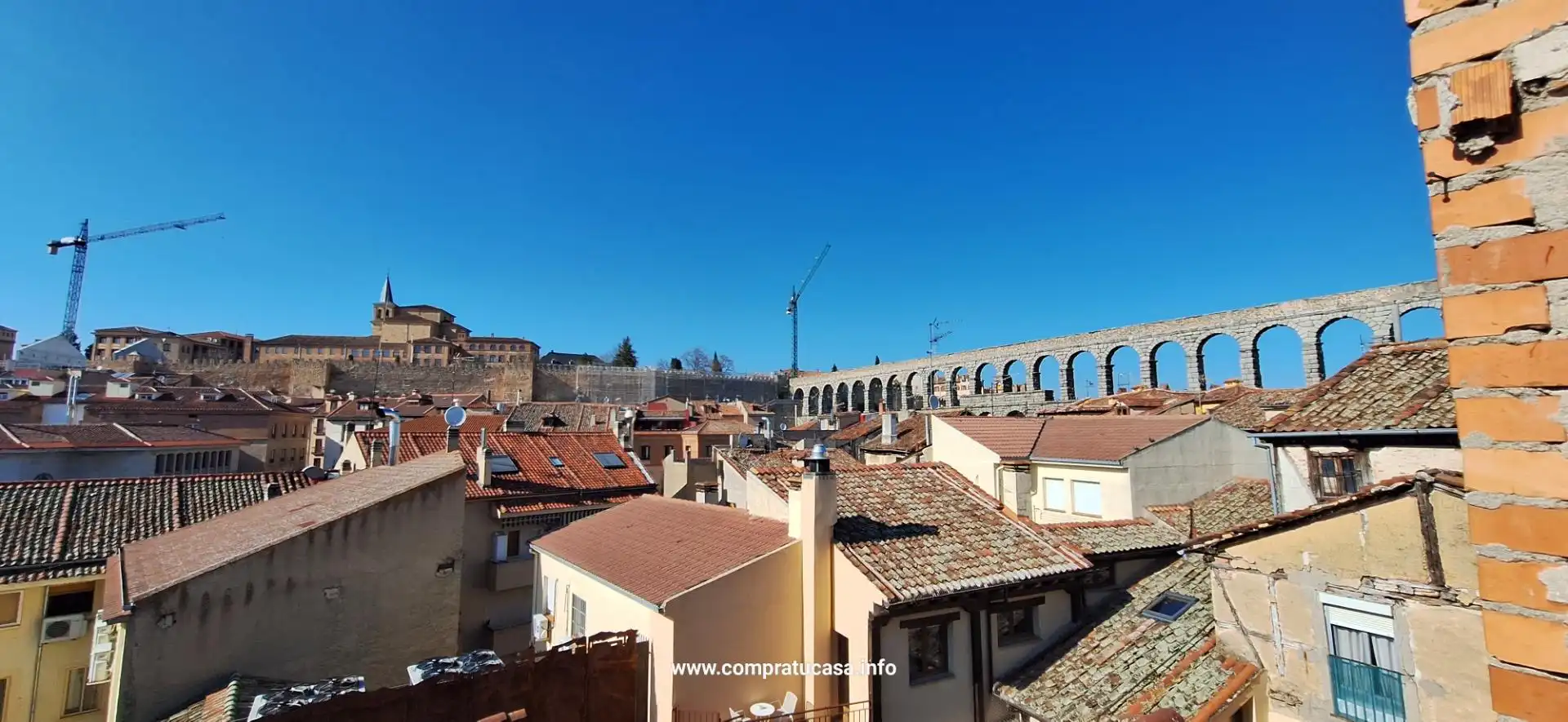 Vista exterior de Apartamento de alquiler en Segovia con Calefacción, Terraza y Amueblado