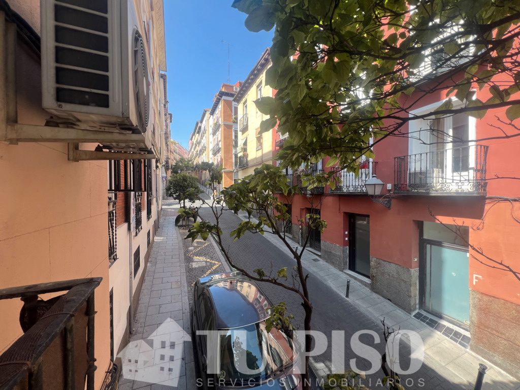 Vista exterior de Dúplex en venda en  Madrid Capital amb Aire condicionat, Calefacció i Balcó