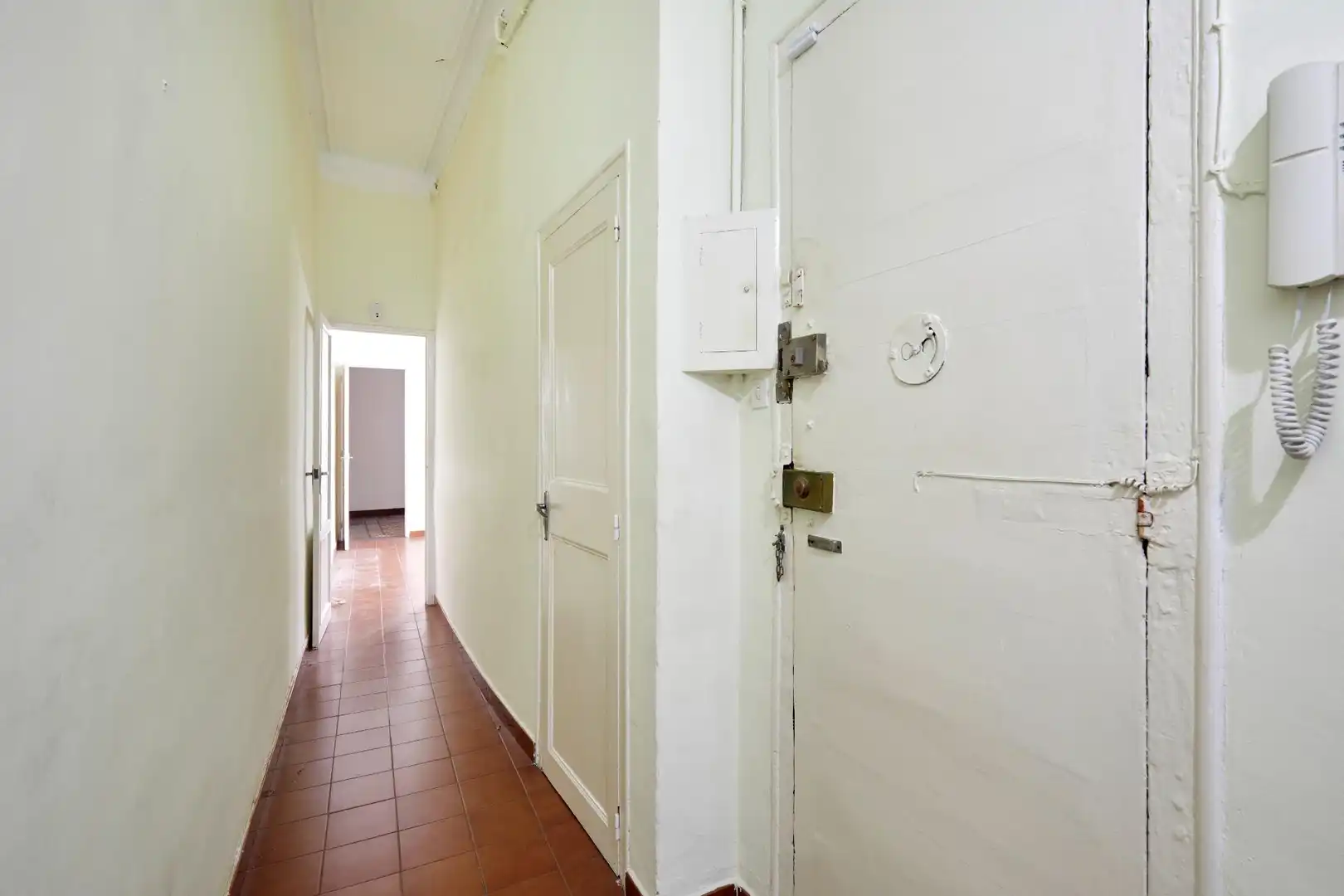 Piso en venta en Barcelona con Balcón
