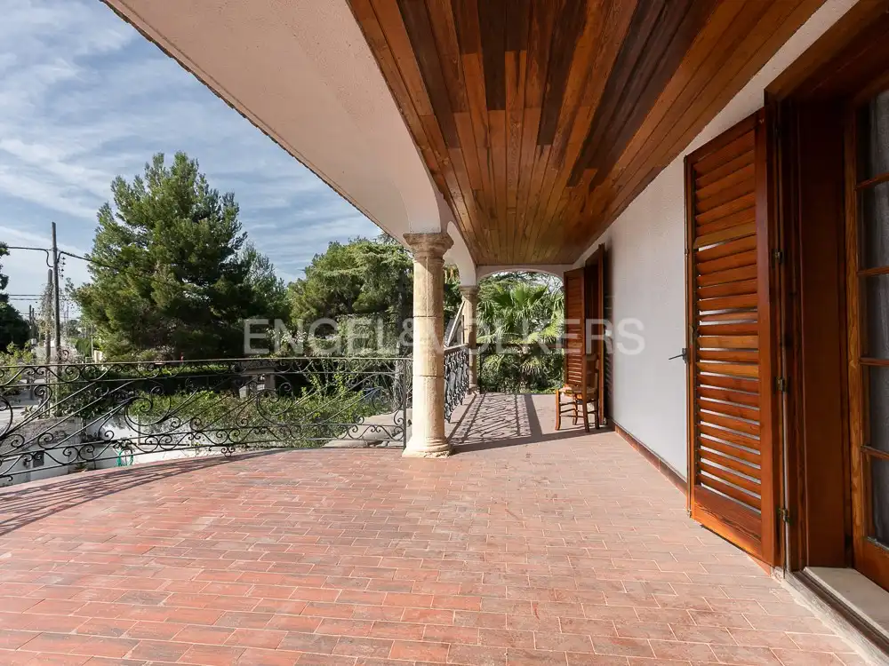 Terraza de Casa o chalet en venta en Paterna con Calefacción, Jardín privado y Parquet