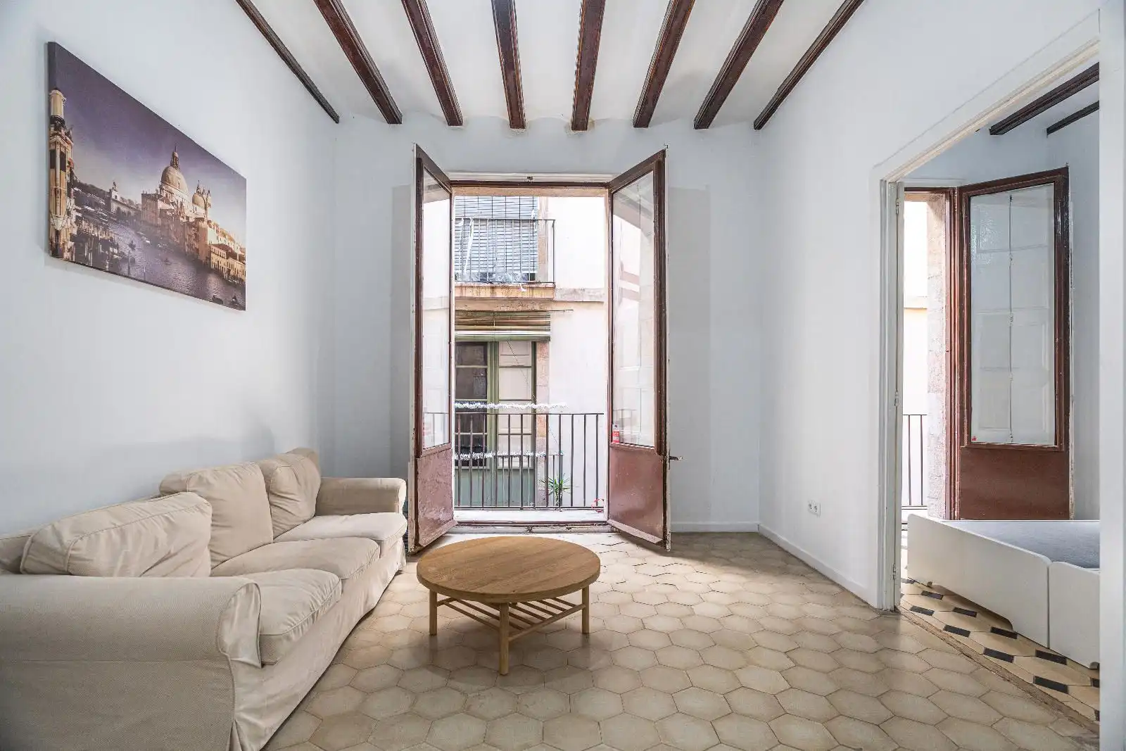 Vista exterior de Piso en venta en Barcelona con Aire acondicionado, Terraza y Horno