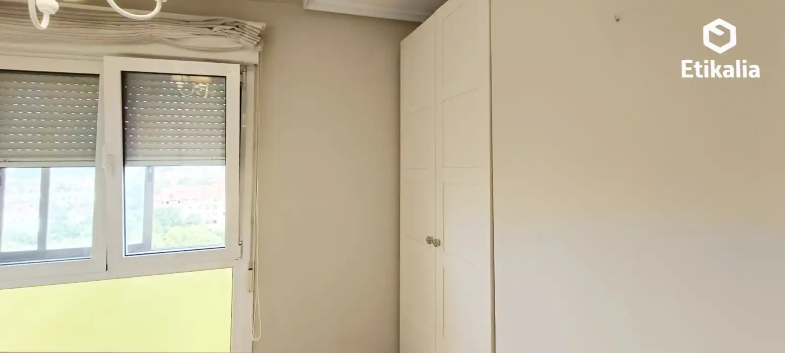 Wohnung zur Miete in Polígono Rojo - Aldapa